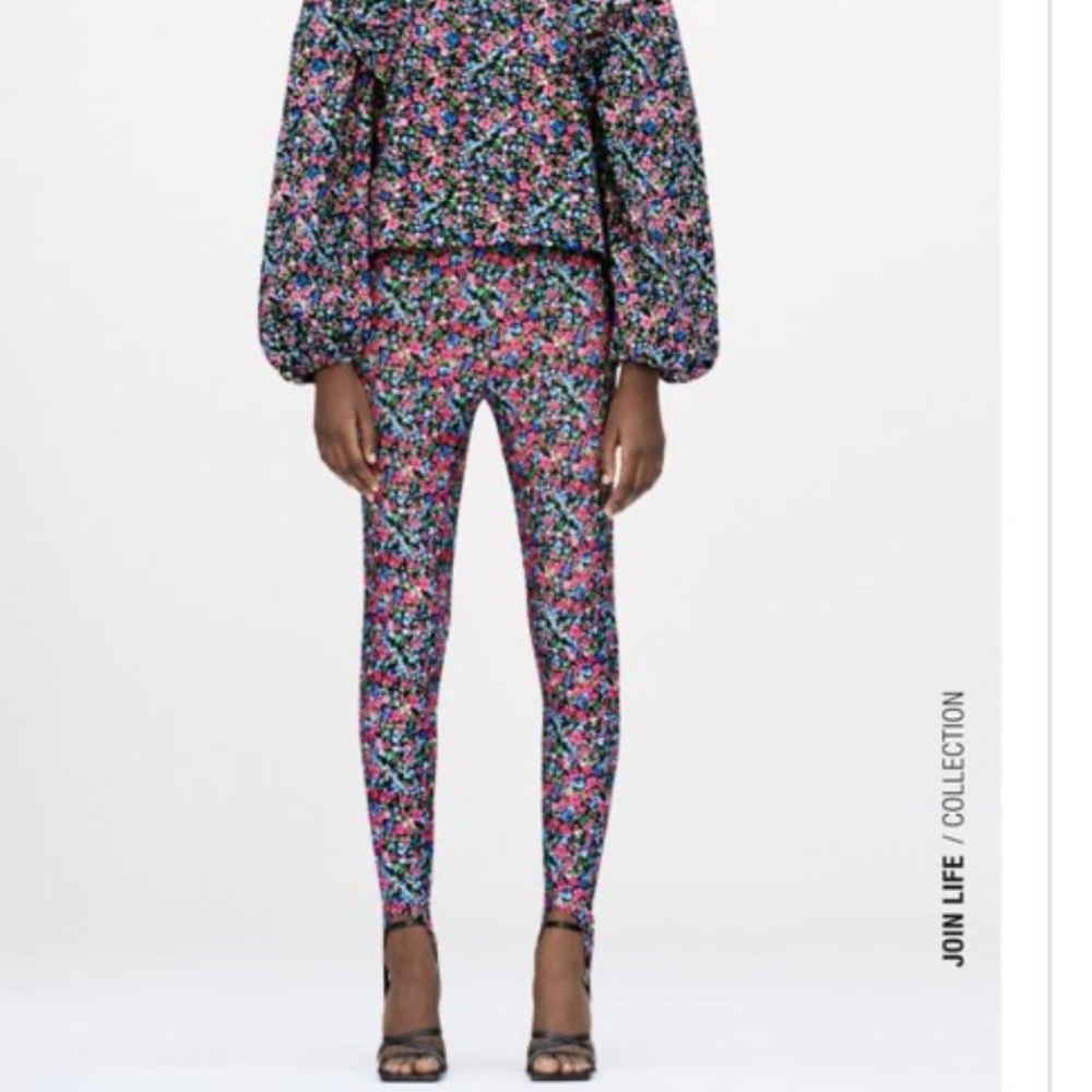 Zara floral leggings. Worn once.